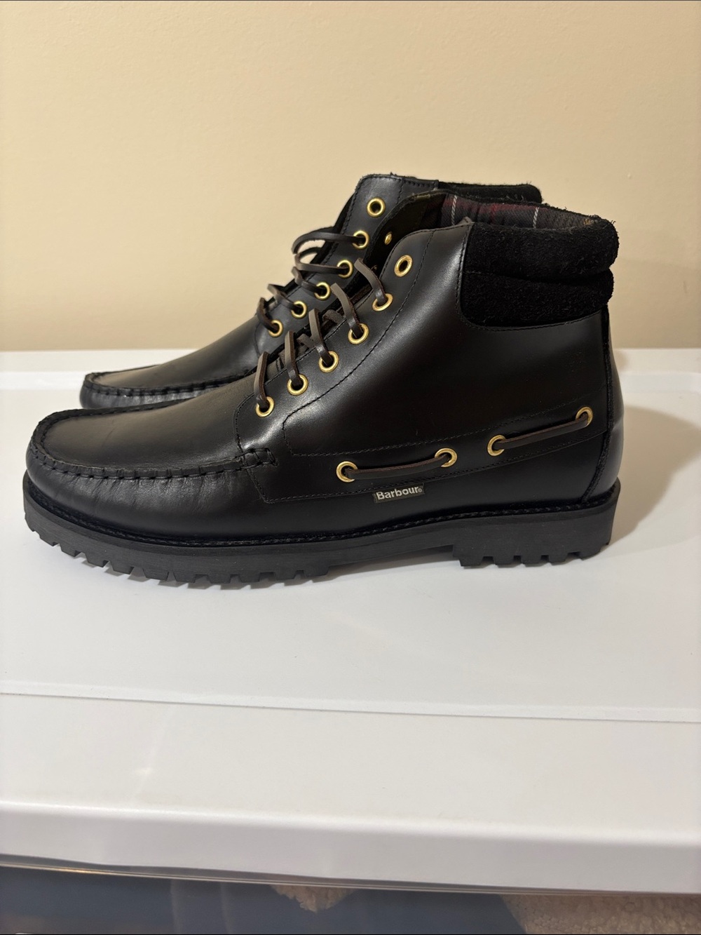 Barbour Black Leather Chukka Moc Toe Lace-Up Boots - Picture 2 of 7